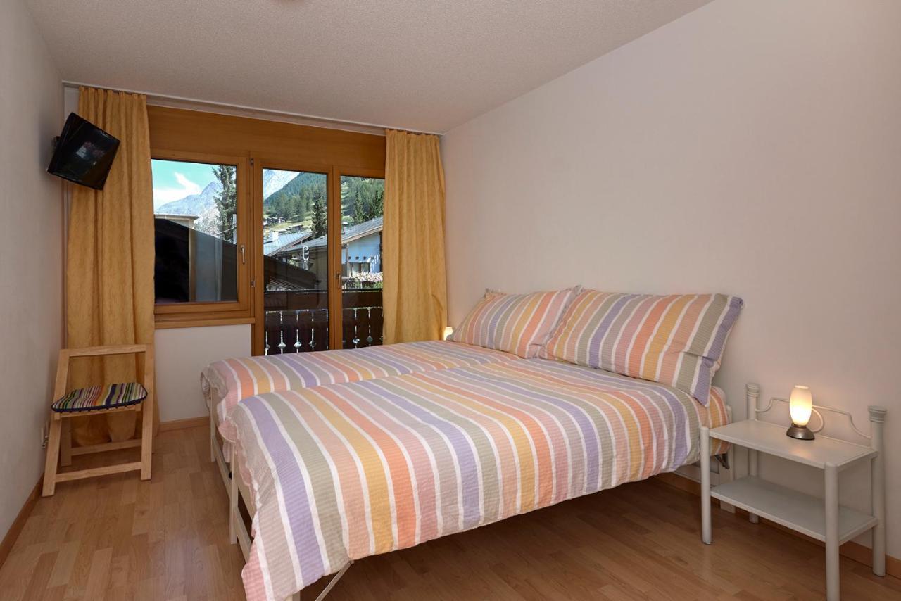 Haus Bor Apartment Zermatt Bagian luar foto